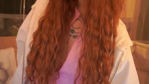 Snapshot of nicol_moonn chatting on March 21, 9:07 pm Nicol Moonn online show from March 21, 9:07 pm