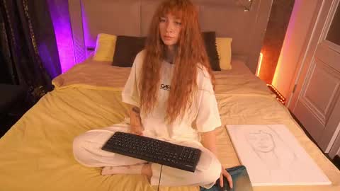 Snapshot of nicol_moonn chatting on May 24, 12:43 pm Nicol Moonn online show from May 24, 12:43 pm