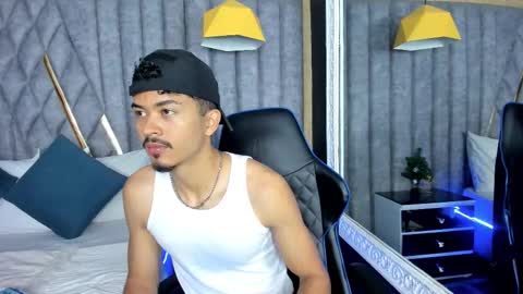 Nicolai online show from January 7, 2:41 pm