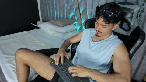 Nicolai online show from April 24, 12:29 pm