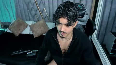 Snapshot of nicolaikarav chatting on July 13, 12:08 pm Nicolai online show from July 13, 12:08 pm