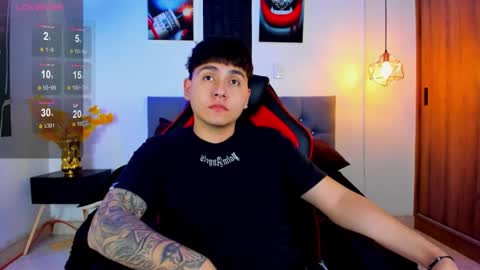 nicolas_james_sc online show from November 11, 1:33 pm