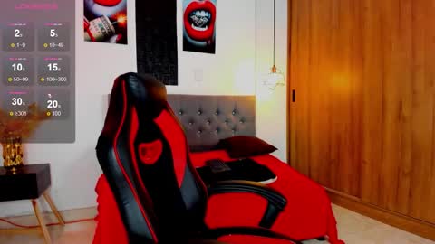 nicolas_james_sc online show from December 20, 12:45 pm