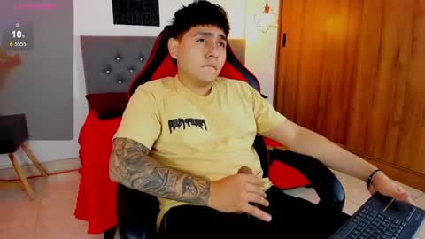 nicolas_james_sc online show from December 22, 1:52 pm