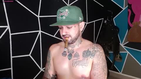 nicolas online show from October 28, 2:26 am