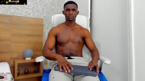 Snapshot of nicolaskan chatting on December 2, 12:07 pm Nicolas online show from December 2, 12:07 pm