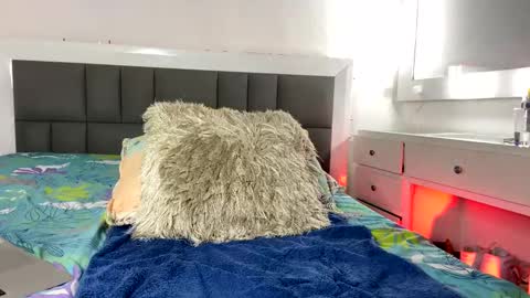 Snapshot of nicolaskan chatting on October 22, 1:44 pm Nicolas online show from October 22, 1:44 pm