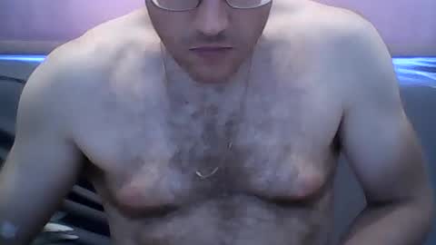Snapshot of nicolaslapin87 chatting on July 28, 3:32 pm nicolaslapin87 online show from July 28, 3:32 pm
