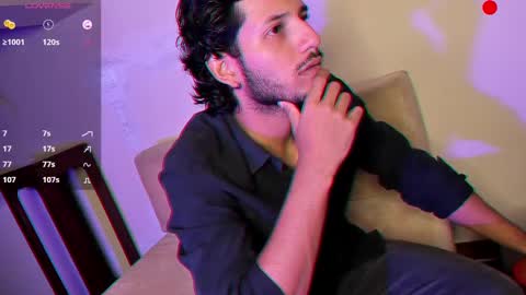 Snapshot of nicolasrodrii chatting on December 27, 11:42 pm nicolasrodrii online show from December 27, 11:42 pm