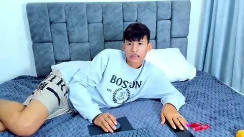 Snapshot of nicolastorres__ chatting on October 28, 7:12 am nicolastorres__ online show from October 28, 7:12 am