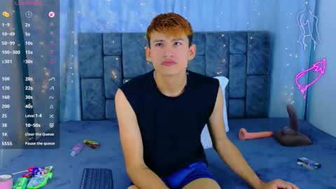 Snapshot of nicolastorres__ chatting on May 4, 4:08 am nicolastorres__ online show from May 4, 4:08 am