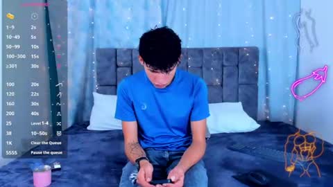 Snapshot of nicolastorres__ chatting on June 17, 3:20 am nicolastorres__ online show from June 17, 3:20 am