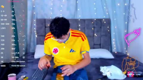 Snapshot of nicolastorres__ chatting on June 28, 4:40 am nicolastorres__ online show from June 28, 4:40 am