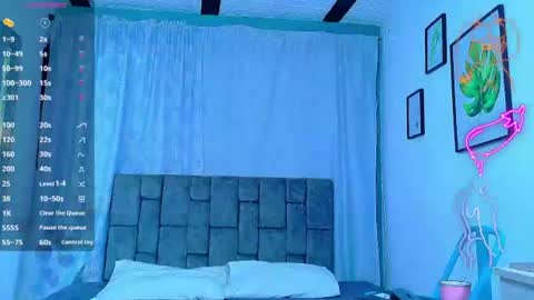 Snapshot of nicolastorres__ chatting on July 24, 2:42 am nicolastorres__ online show from July 24, 2:42 am
