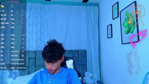 Snapshot of nicolastorres__ chatting on July 27, 2:51 am nicolastorres__ online show from July 27, 2:51 am