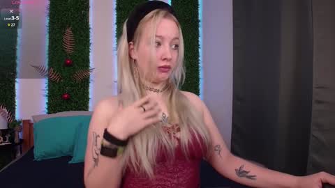 Nicole online show from January 14, 7:27 am