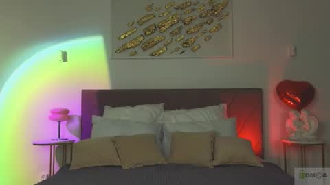 Snapshot of nicole_broown chatting on February 14, 9:00 pm Nicole online show from February 14, 9:00 pm