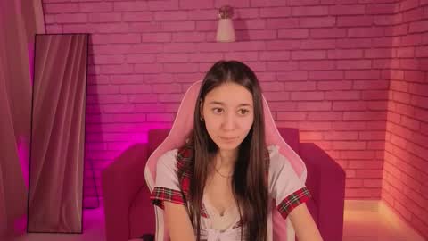 Nicole online show from February 12, 8:20 am