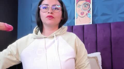 Nicole online show from May 15, 11:23 pm