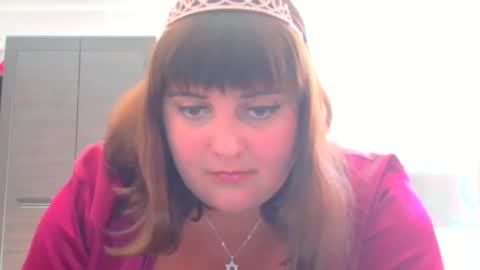 Snapshot of nicole_red__ chatting on September 14, 7:18 am Nicole online show from September 14, 7:18 am