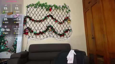 Snapshot of nicole_santana_ chatting on December 11, 1:05 am Nicole Santana online show from December 11, 1:05 am