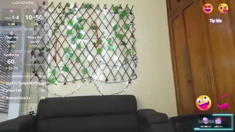 Snapshot of nicole_santana_ chatting on February 8, 10:19 pm Nicole Santana online show from February 8, 10:19 pm