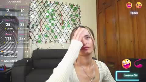 Snapshot of nicole_santana_ chatting on February 11, 3:08 am Nicole Santana online show from February 11, 3:08 am