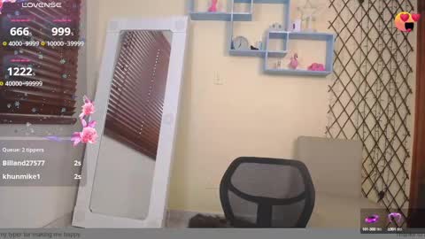 Snapshot of nicole_santana_ chatting on September 15, 9:37 pm Nicole Santana online show from September 15, 9:37 pm
