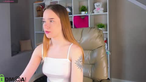 Nicole  My schedule for the week 2 GMT  9am-15pm  Mo Tu Th Fr online show from March 16, 1:11 am