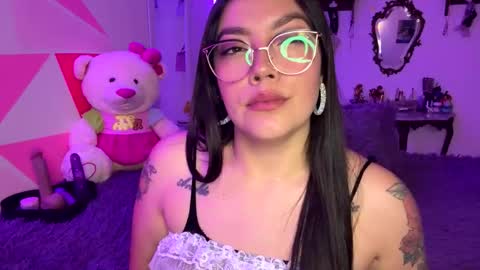 Nicole online show from January 17, 5:34 am