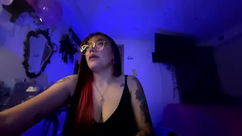 Nicole online show from April 29, 5:33 am