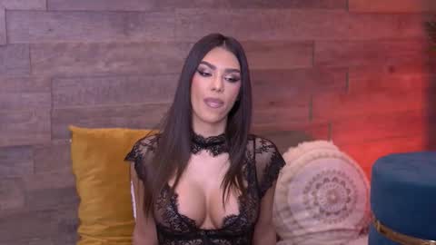 Snapshot of nicoledevin chatting on November 8, 8:47 am Nicole online show from November 8, 8:47 am