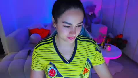 Snapshot of nicoleeorson chatting on July 3, 11:55 pm Nicolle online show from July 3, 11:55 pm