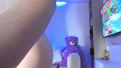 Snapshot of nicoleeorson chatting on July 17, 10:47 pm Nicolle online show from July 17, 10:47 pm