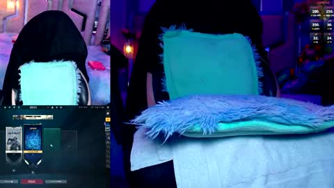Nicole online show from April 29, 6:03 pm