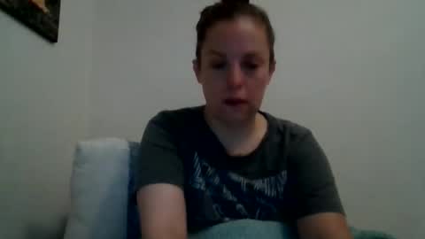 Nicole online show from April 12, 11:04 am