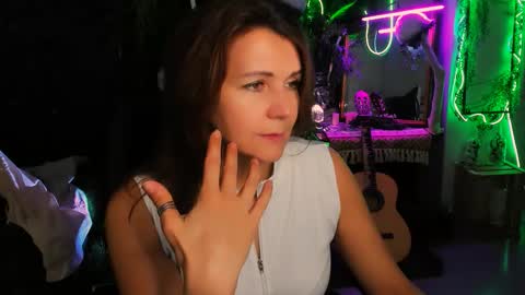 Snapshot of nicolehits chatting on November 26, 9:32 am nicolehits online show from November 26, 9:32 am