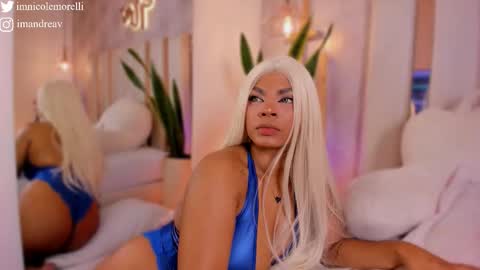 Andrea give it a thumbs up please its important  online show from November 10, 12:04 pm