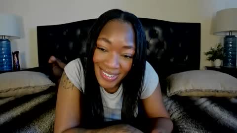 Nicole online show from March 3, 10:15 pm