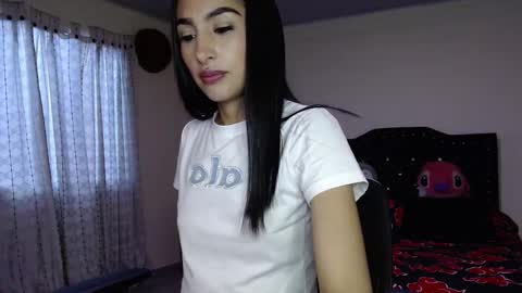 Snapshot of nicoletta_c66 chatting on November 25, 10:43 pm Nicole online show from November 25, 10:43 pm