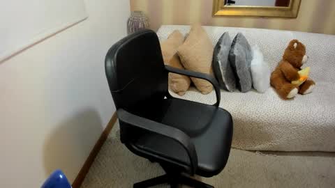 Snapshot of nicolettcolin chatting on September 9, 7:02 pm Nicolettcolin online show from September 9, 7:02 pm