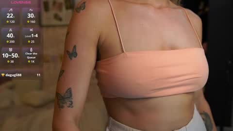 Snapshot of nicolette__shea_ chatting on September 11, 9:09 am nicolette__shea_ online show from September 11, 9:09 am