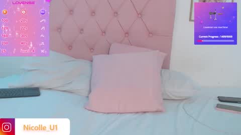 Snapshot of nicolle1u chatting on February 13, 1:50 am Nicolle u online show from February 13, 1:50 am