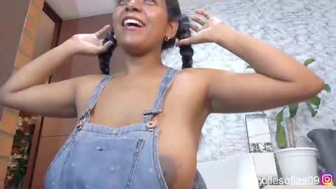 nicolle4 online show from July 24, 1:14 am
