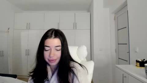 Snapshot of nicolledelight chatting on October 13, 4:56 am Nicolle online show from October 13, 4:56 am