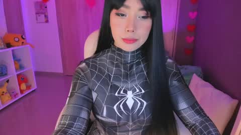 Nicolle  Go to Visit   online show from April 30, 6:53 am