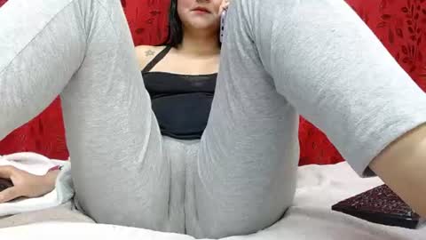 NICOLLE online show from August 5, 10:01 pm