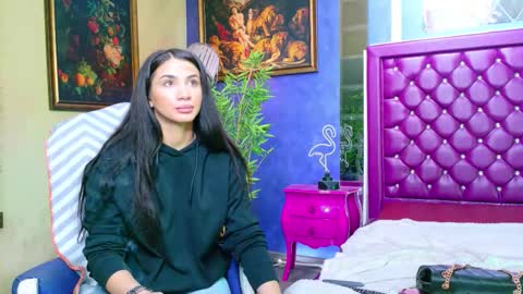 Snapshot of nicollepalmer chatting on September 30, 12:54 pm Nicolle online show from September 30, 12:54 pm