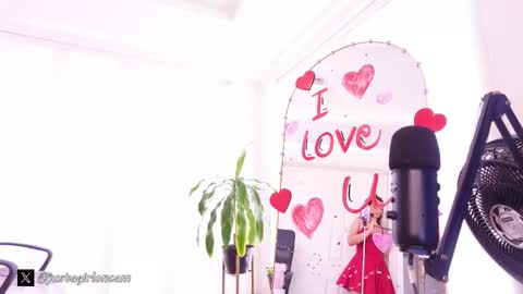 Snapshot of nicollet_ chatting on February 10, 5:50 pm Nicollet online show from February 10, 5:50 pm