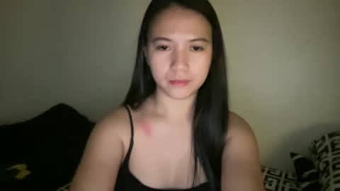 Snapshot of nicollete_snow chatting on October 11, 4:55 am NIC 333 online show from October 11, 4:55 am